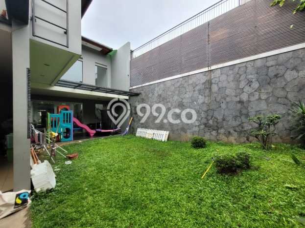 Rumah Lokasi Strategis area Setra Sari, Bandung, Luas 349m2m² LB 350m2m² Rumah Lokasi Strategis area Setra Sari, Bandung, Luas 349m2m² LB 350m2m²
