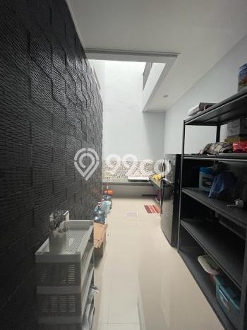 Rumah Luas Asri 3 KT Siap Pakai di Taman Kopo Indah Bandung Rumah Luas Asri 3 KT Siap Pakai di Taman Kopo Indah Bandung