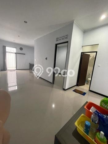Rumah Luas Asri 3 KT Siap Pakai di Taman Kopo Indah Bandung Rumah Luas Asri 3 KT Siap Pakai di Taman Kopo Indah Bandung