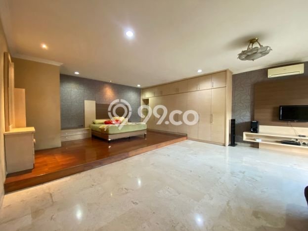 Rumah Mewah Dijual LT 270m2 di Babakan Ciparay, Bandung Rumah Mewah Dijual LT 270m2 di Babakan Ciparay, Bandung