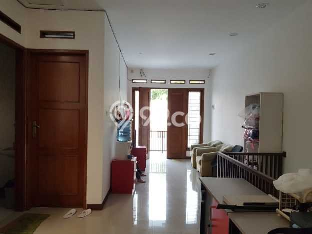 Rumah di Bandung Kondisi Bagus Minimalis Dekat Fasilitas Umum Rumah di Bandung Kondisi Bagus Minimalis Dekat Fasilitas Umum