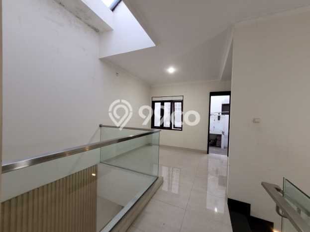 Dijual Rumah Strategis Bagus Punya 3 KT di Batununggal Bandung SHM Dijual Rumah Strategis Bagus Punya 3 KT di Batununggal Bandung SHM
