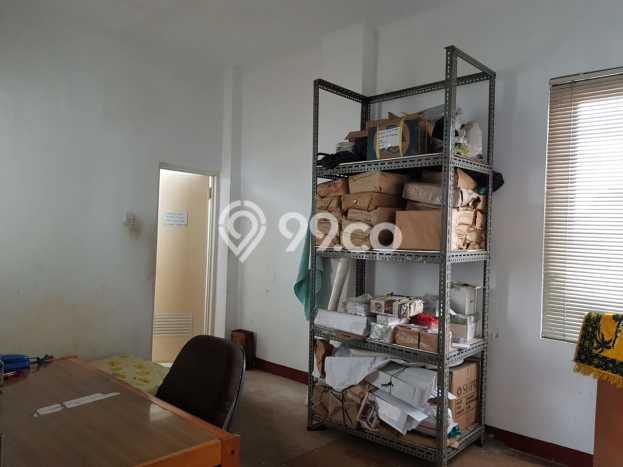 Jual Ruko di Pungkur, Luas 300m², Kawasan Potensial, Jalan Utama Jual Ruko di Pungkur, Luas 300m², Kawasan Potensial, Jalan Utama