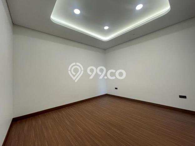 Jual Rumah Luas Megah Dengan View Eksklusif di Setra Duta, Bandung Jual Rumah Luas Megah Dengan View Eksklusif di Setra Duta, Bandung