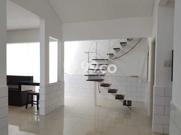 Disewakan Rumah Harga Terjangkau di Kota Baru Parahyangan Bandung Punya 3 KT Disewakan Rumah Harga Terjangkau di Kota Baru Parahyangan Bandung Punya 3 KT