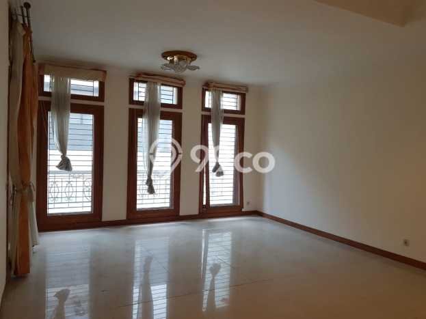 Jual Rumah Luas Megah Dengan View Cantik di Setra Duta, Bandung Jual Rumah Luas Megah Dengan View Cantik di Setra Duta, Bandung