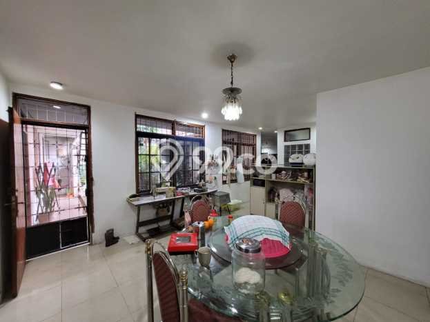 Bisa KPR! Rumah Asri di , Luas 1687m2m² Bangunan 350m2m² Bisa KPR! Rumah Asri di , Luas 1687m2m² Bangunan 350m2m²