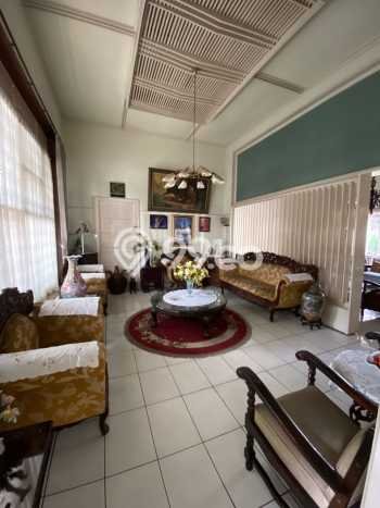 For Sale! Premium House LT 611m2 Desain Elegan di Riau For Sale! Premium House LT 611m2 Desain Elegan di Riau