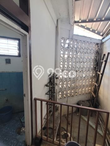 Unit Komersial Dijual di Lengkong Bandung Luas Tanah 110m2, Luas Bangunan 200m2 Unit Komersial Dijual di Lengkong Bandung Luas Tanah 110m2, Luas Bangunan 200m2