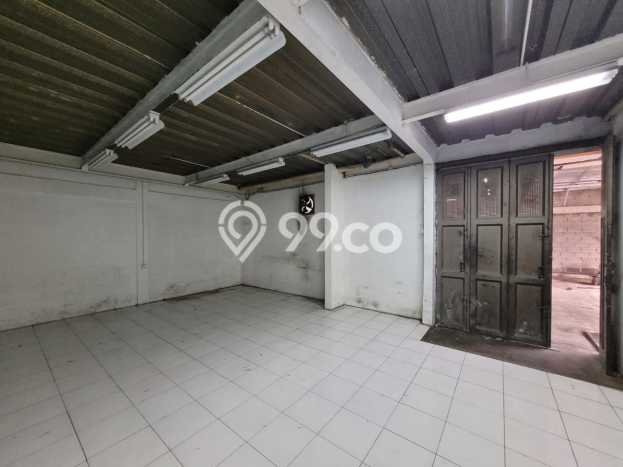 Gudang Bagus Dijual LB 250m2 Lokasi Strategis Bandung Area Cocok untuk Bisnis Gudang Bagus Dijual LB 250m2 Lokasi Strategis Bandung Area Cocok untuk Bisnis