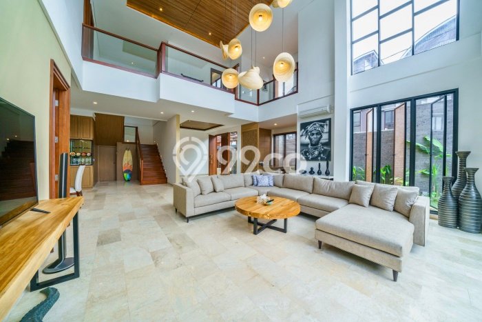Rumah Elit Modern Tanpa Renovasi di Seminyak Badung Rumah Elit Modern Tanpa Renovasi di Seminyak Badung