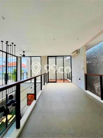 Rumah Luxury Modern Tanpa Renovasi di canggu Badung Rumah Luxury Modern Tanpa Renovasi di canggu Badung