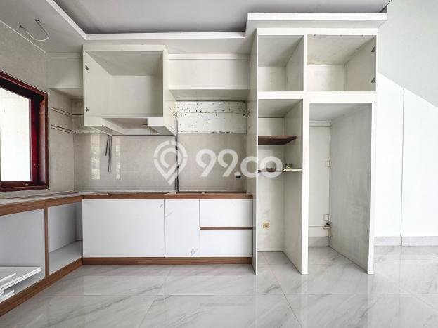 Rumah Mewah LB 305m2 Siap Huni Desain Elegan di Ungasan, Badung Rumah Mewah LB 305m2 Siap Huni Desain Elegan di Ungasan, Badung