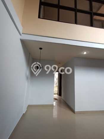 Dijual Cepat Rumah dengan Luas Tanah 93m² dan Luas Bangunan 112m² di Area Sanur, Denpasar Dijual Cepat Rumah dengan Luas Tanah 93m² dan Luas Bangunan 112m² di Area Sanur, Denpasar