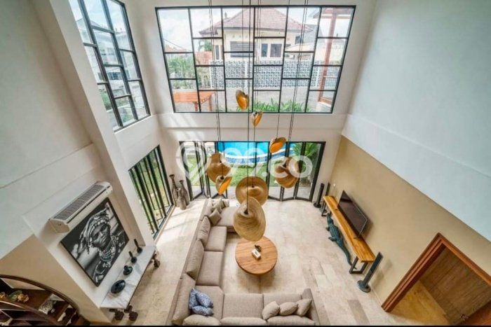 Rumah Elit Modern Tanpa Renovasi di Seminyak Badung Rumah Elit Modern Tanpa Renovasi di Seminyak Badung