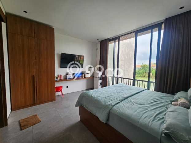 Rumah Luxury Modern Siap Huni di Canggu Badung Rumah Luxury Modern Siap Huni di Canggu Badung