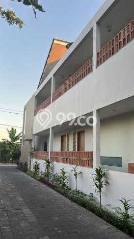 Rumah Mewah LB 3500m2 Siap Huni Desain Elegan di Seminyak, Badung Rumah Mewah LB 3500m2 Siap Huni Desain Elegan di Seminyak, Badung