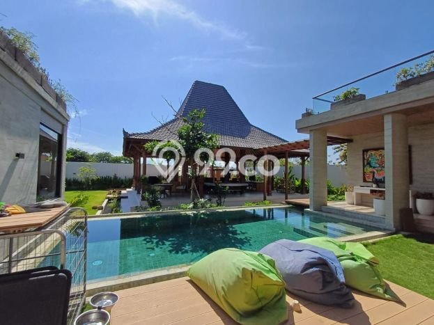 Rumah area , Denpasar, Luas 1000m2m² LB 400m2m² - INVESTASI TERBAIK! Rumah area , Denpasar, Luas 1000m2m² LB 400m2m² - INVESTASI TERBAIK!