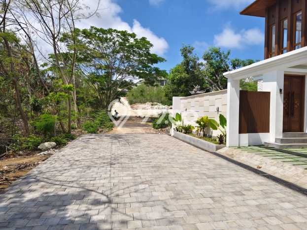 Tanah Dijual Area Strategis di Nusa Dua Badung 900m2 Tanah Dijual Area Strategis di Nusa Dua Badung 900m2