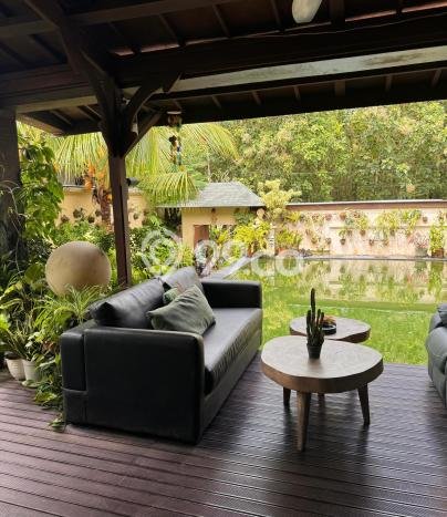 Hunian Elit LB 200m2 Siap Pakai Desain Elegan di Nusa Dua, Badung Hunian Elit LB 200m2 Siap Pakai Desain Elegan di Nusa Dua, Badung