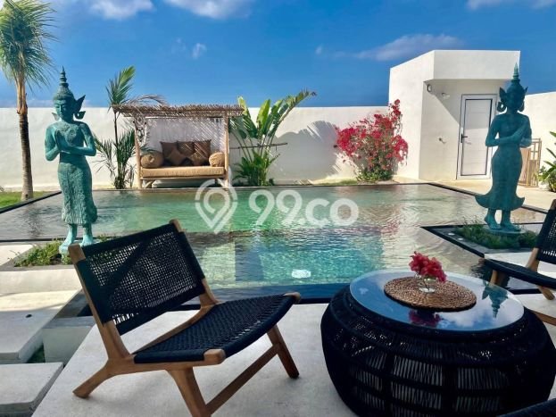 Ready to Use! Luxury House LT 900m2 Desain Elegan di Tanah Lot Ready to Use! Luxury House LT 900m2 Desain Elegan di Tanah Lot