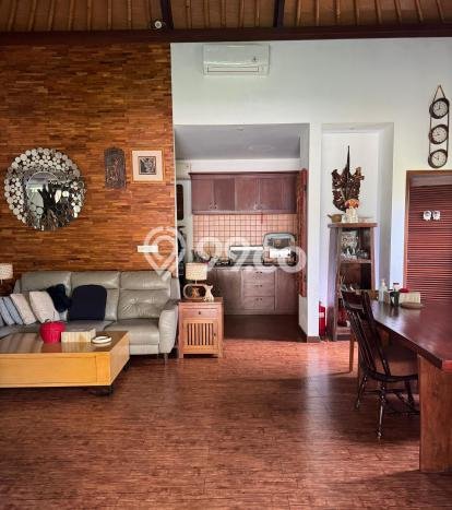 Hunian Elit LB 200m2 Siap Pakai Desain Elegan di Nusa Dua, Badung Hunian Elit LB 200m2 Siap Pakai Desain Elegan di Nusa Dua, Badung