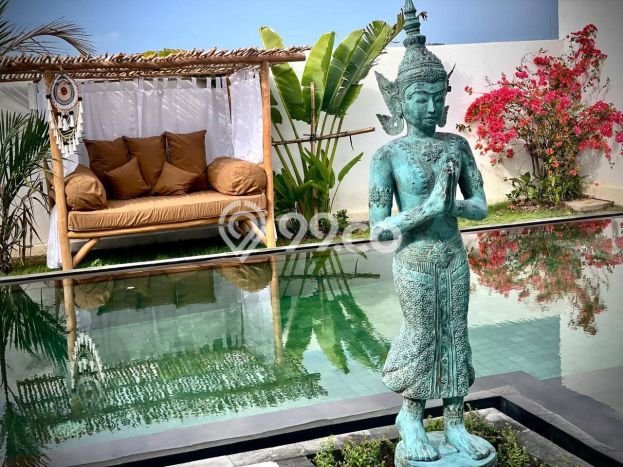 Ready to Use! Luxury House LT 900m2 Desain Elegan di Tanah Lot Ready to Use! Luxury House LT 900m2 Desain Elegan di Tanah Lot