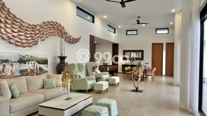 Jual Rumah Luas Megah Dengan View Cantik di Jimbaran, Badung Jual Rumah Luas Megah Dengan View Cantik di Jimbaran, Badung