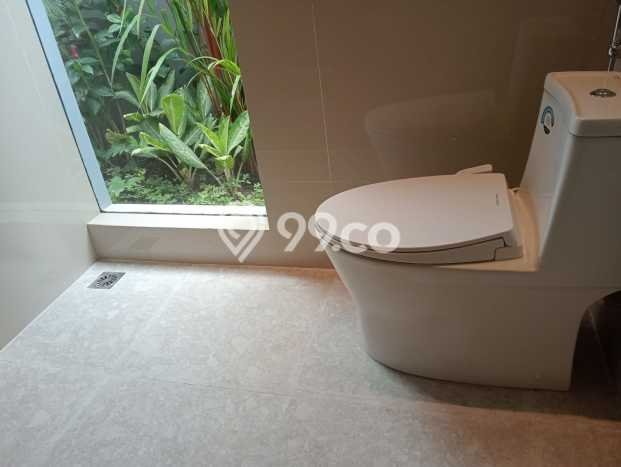 Ready to Use! Premium House LT 250m2 Desain Modern di Jimbaran Ready to Use! Premium House LT 250m2 Desain Modern di Jimbaran