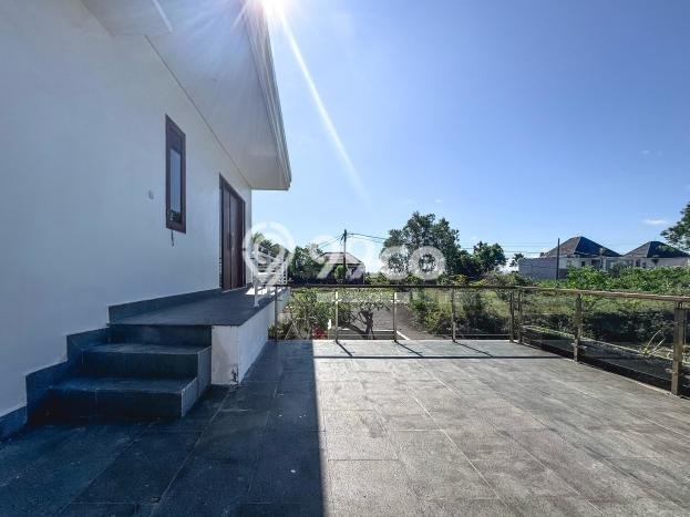 Rumah Mewah LB 305m2 Siap Huni Desain Elegan di Ungasan, Badung Rumah Mewah LB 305m2 Siap Huni Desain Elegan di Ungasan, Badung