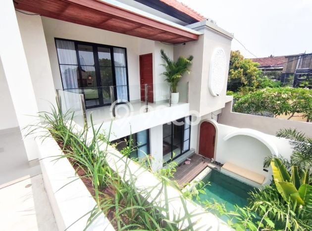 HARGA SPECIAL! Rumah Strategis lokasi Jimbaran, Luas 150m² LB 210m² HARGA SPECIAL! Rumah Strategis lokasi Jimbaran, Luas 150m² LB 210m²