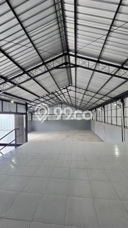 Unit Gudang Paling Strategis di Denpasar Selatan Denpasar dengan LB 500m2 Unit Gudang Paling Strategis di Denpasar Selatan Denpasar dengan LB 500m2