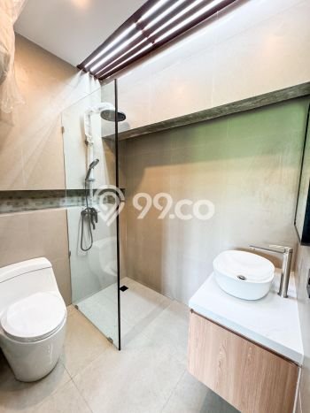 HOT PROPERTY! Rumah Strategis di Canggu, Luas 100m² LB 120m² HOT PROPERTY! Rumah Strategis di Canggu, Luas 100m² LB 120m²