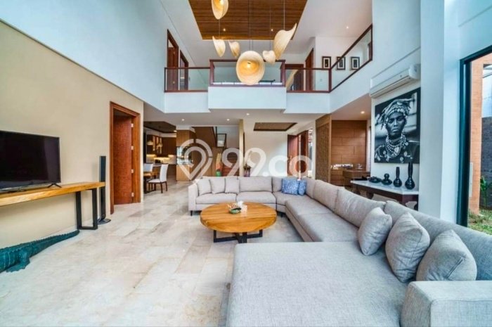 Rumah Elit Modern Tanpa Renovasi di Seminyak Badung Rumah Elit Modern Tanpa Renovasi di Seminyak Badung