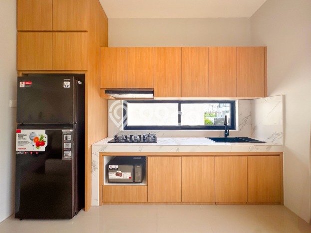 Ready to Use! Luxury House LT 135m2 Desain Modern di Canggu Ready to Use! Luxury House LT 135m2 Desain Modern di Canggu