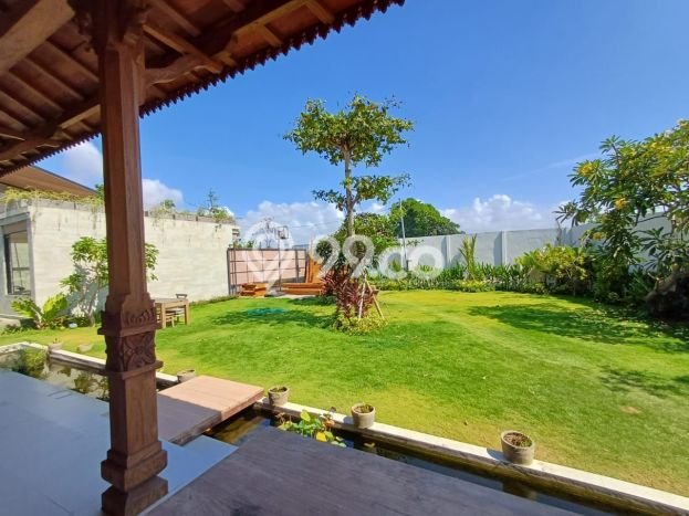 Rumah area , Denpasar, Luas 1000m2m² LB 400m2m² - INVESTASI TERBAIK! Rumah area , Denpasar, Luas 1000m2m² LB 400m2m² - INVESTASI TERBAIK!
