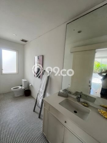 Rumah area , Denpasar, Luas 2834m2m² Bangunan 1034m2m² - INVESTASI TERBAIK! Rumah area , Denpasar, Luas 2834m2m² Bangunan 1034m2m² - INVESTASI TERBAIK!