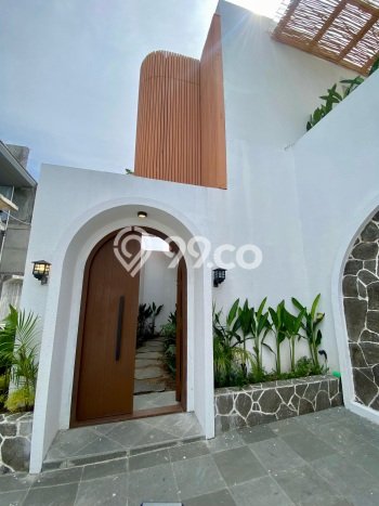 Rumah Elit Modern Tanpa Renovasi di Canggu Badung Rumah Elit Modern Tanpa Renovasi di Canggu Badung