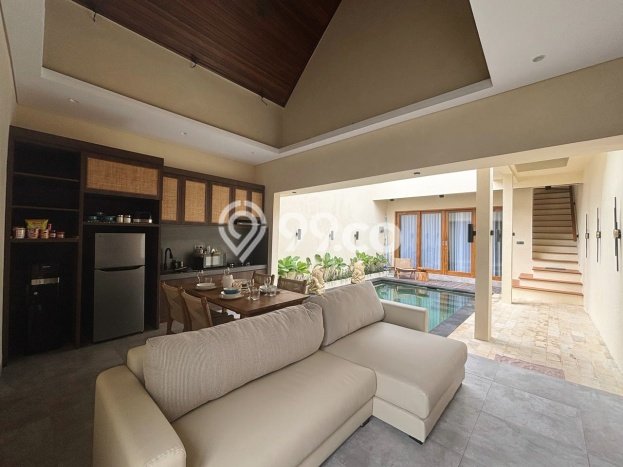 Dijual Rumah Luas Elegan Dengan View Eksklusif di Canggu, Badung Dijual Rumah Luas Elegan Dengan View Eksklusif di Canggu, Badung