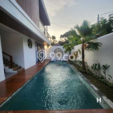Rumah Strategis Canggu, Badung, Luas 200m² LB 160m² Rumah Strategis Canggu, Badung, Luas 200m² LB 160m²