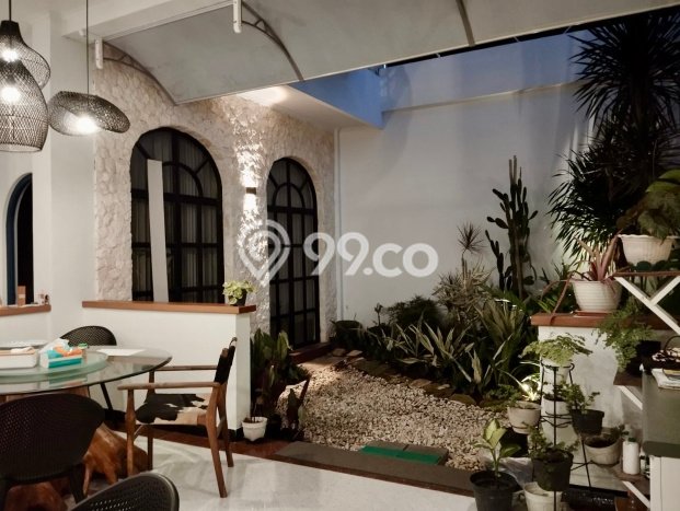 Jual Rumah Luas Megah Dengan View Cantik di Sanur, Denpasar Jual Rumah Luas Megah Dengan View Cantik di Sanur, Denpasar