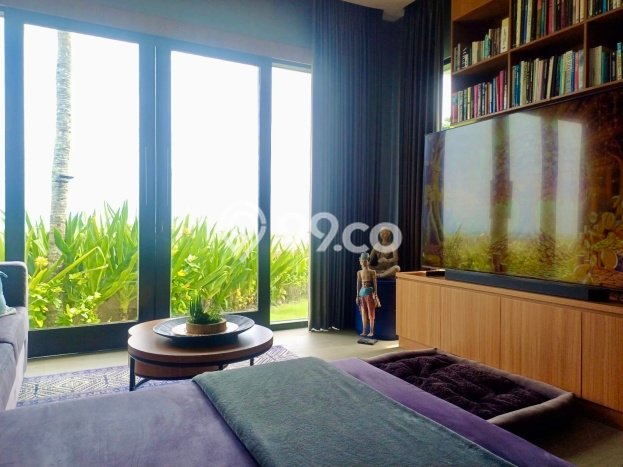 Ready to Use! Luxury House LT 545m2 Desain Modern di Saba Ready to Use! Luxury House LT 545m2 Desain Modern di Saba