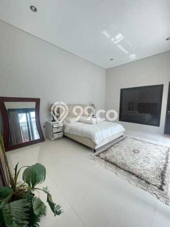 SPECIAL PRICE! Rumah Asri di Nusa Dua, Luas 300m² LB 200m² SPECIAL PRICE! Rumah Asri di Nusa Dua, Luas 300m² LB 200m²