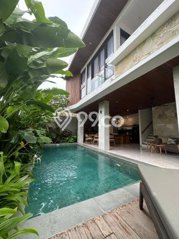 LIMITED OFFER! Rumah Berkualitas area Seminyak, Luas 125m² LB 130m² LIMITED OFFER! Rumah Berkualitas area Seminyak, Luas 125m² LB 130m²