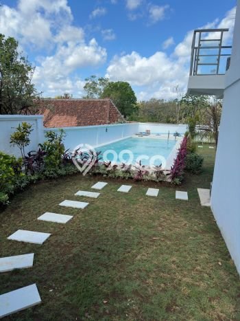 Rumah LT 640m² Desain Minimalis di Kawasan Elite Jimbaran, Badung Rumah LT 640m² Desain Minimalis di Kawasan Elite Jimbaran, Badung