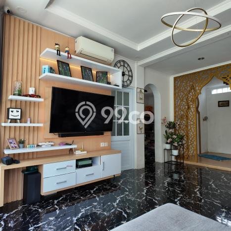 Rumah Modern 5 Kamar Siap Huni di Kompleks Cluster Denpasar Timur, Denpasar Rumah Modern 5 Kamar Siap Huni di Kompleks Cluster Denpasar Timur, Denpasar