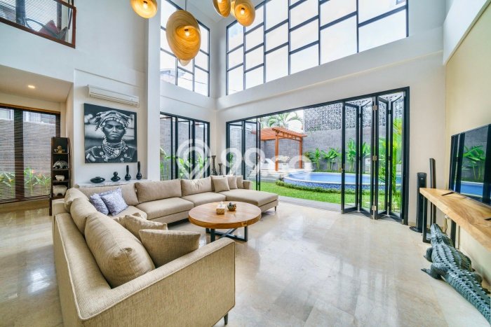 Rumah Elit Modern Tanpa Renovasi di Seminyak Badung Rumah Elit Modern Tanpa Renovasi di Seminyak Badung
