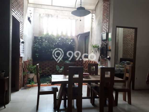 Hunian Cantik Modern Lb 360m2 di Pondok Aren, Tangerang Selatan Hunian Cantik Modern Lb 360m2 di Pondok Aren, Tangerang Selatan