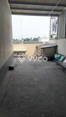 FOR SALE! Ruko di Cipondoh Tangerang, LT 67m2, LB 173m2 FOR SALE! Ruko di Cipondoh Tangerang, LT 67m2, LB 173m2