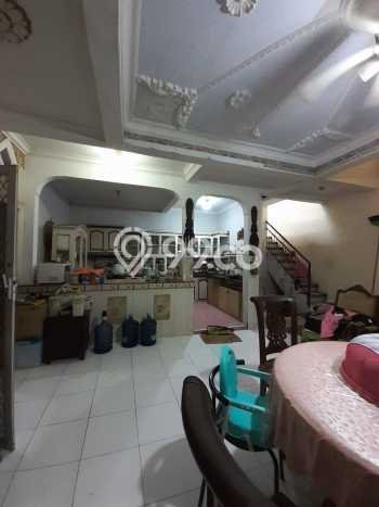 Rumah Elit Modern Tanpa Renovasi di Semolowaru Surabaya Rumah Elit Modern Tanpa Renovasi di Semolowaru Surabaya